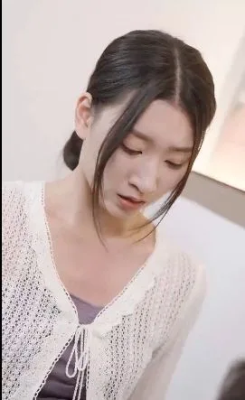 弃妇归来！千亿前妻狂虐渣夫海报
